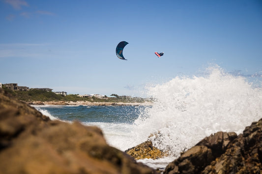 Learn on the Gulf Coast: E-Foil and Kiteboarding Lessons in Tarpon Springs &amp; St. Petersburg